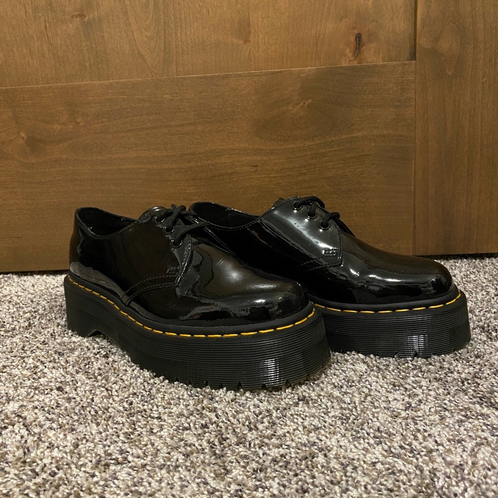 dr. marten’s patent leather oxford shoe!